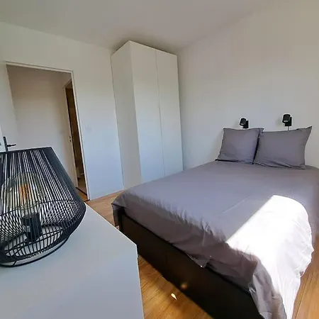 Appartement Meuble 2 Chambres Au Golf De